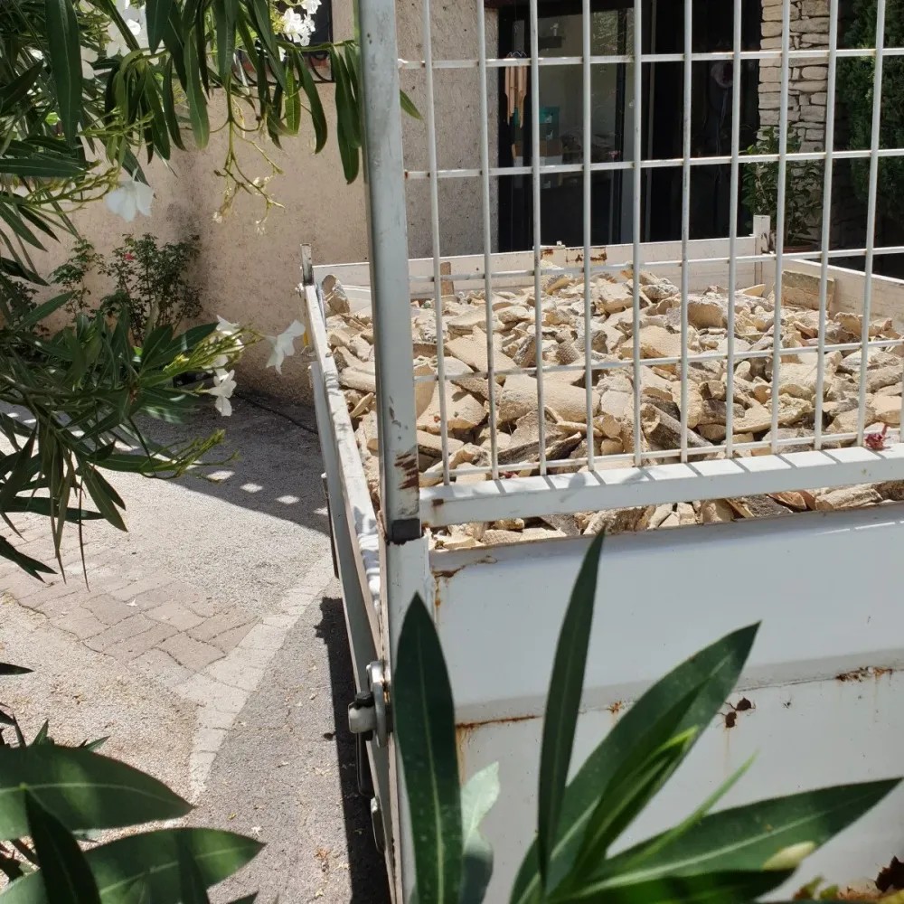Évacuation matériaux de construction près de Sorgues
